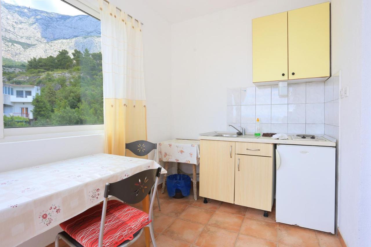 Apartments With A Parking Space Tucepi, Makarska - 6695 Kültér fotó